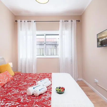 Apartment Host Wise - Spacious Vintage Flat - Small Balcony